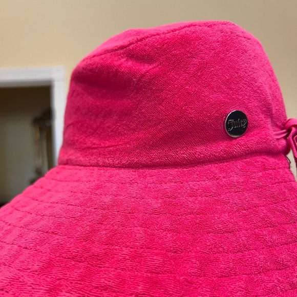 Juicy Hat with bow and charm pink like new terry cloth cute Y2k vintage sun hat main image 5